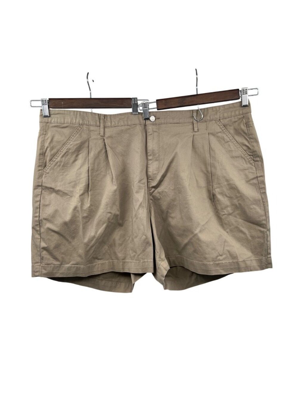 Gloria Vanderbilt Khaki Shorts Slimming Light Brown Pleated Front Size 24W
